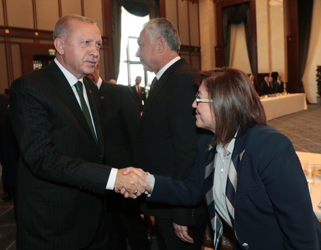 Cumhurbaşkanı Erdoğan'dan belediye başkanlarına önemli mesajlar